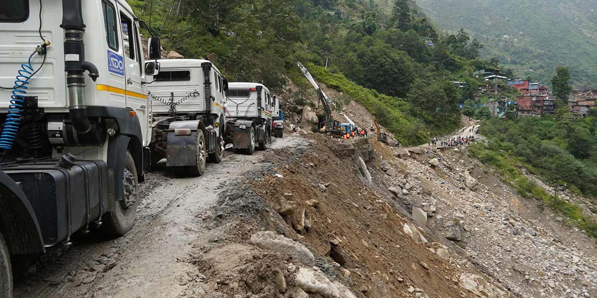 चीनसँगको प्रमुख व्यापारिक नाका तातोपानीसँग जोड्ने कोदारी राजमार्ग सञ्चालनमा