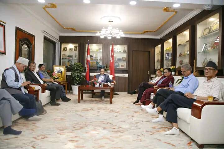 माओवादीले माग्यो प्रधानमन्त्रीको राजीनामा