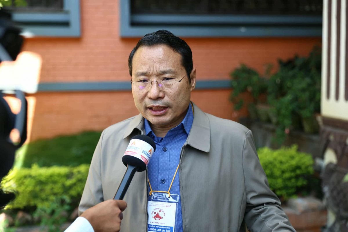 प्रचण्डले म नयाँ भूमिकामा बस्छु, विधि बनाएर पार्टीको नेतृत्व नयाँ पुस्ताले गरोस् भन्नुभएको छ : वर्षमान पुन