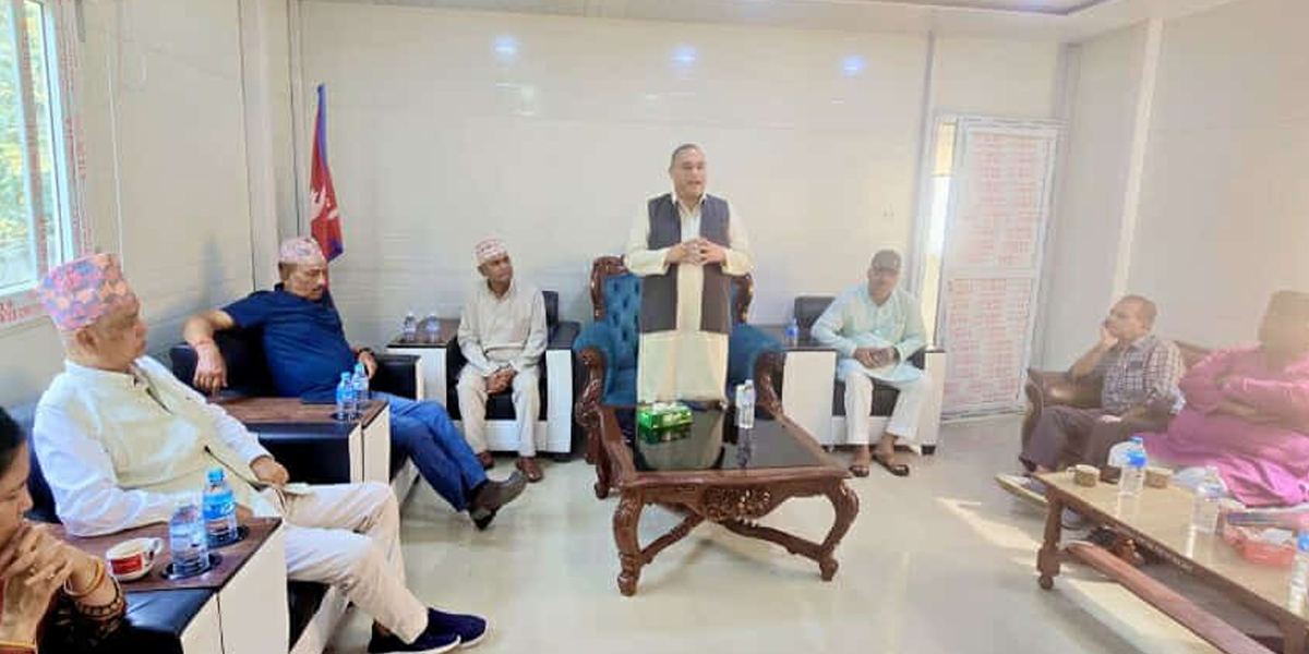 संसद पुनःस्थापनाको पक्षमा उभियो सुदूरपश्चिमको कांग्रेस, नेतृत्व परिवर्तनको बहस नगर्न आह्वान