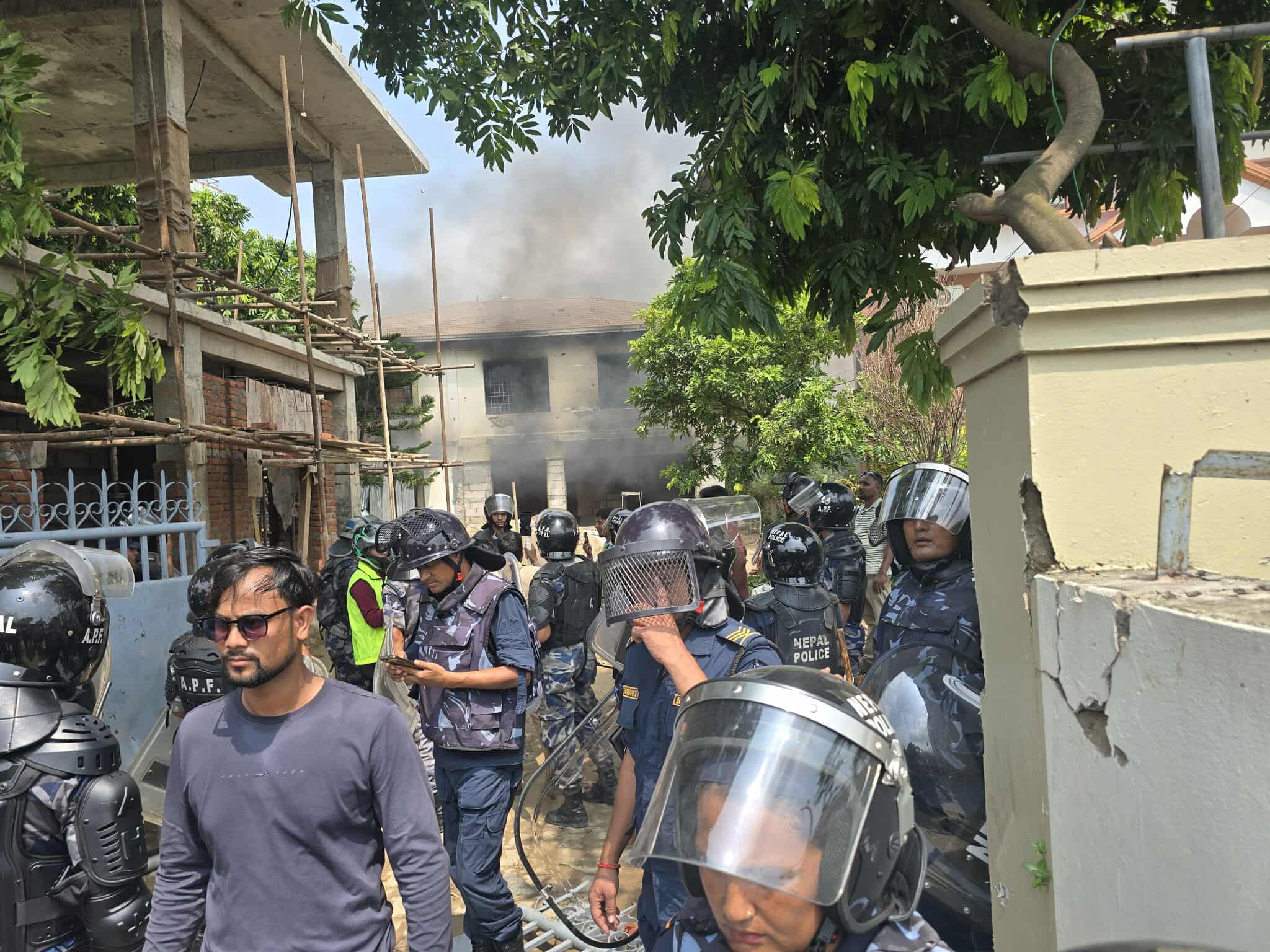 देउवाको धनगढी निवासमा आगजनि