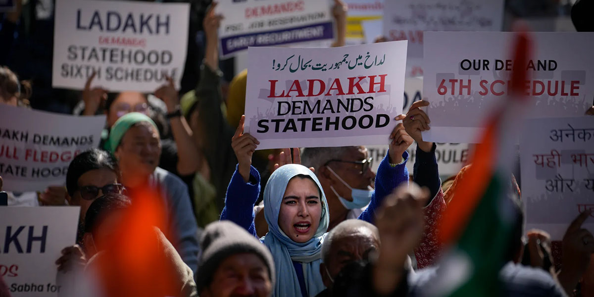 भारतको लद्दाखमा युवा आन्दोलन भड्कियो, भाजपा कार्यालयमा आगजनी