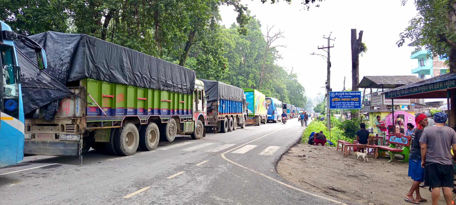 ३६ घण्टा सडकको बास- न गाँस न सरकारको आस