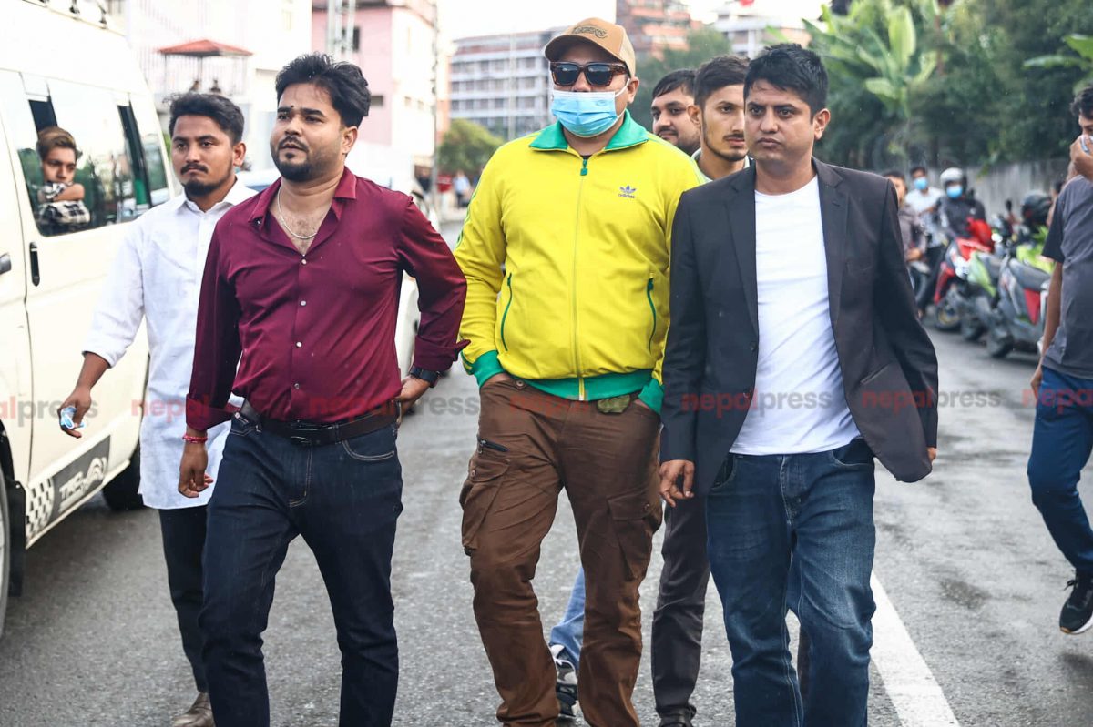 अखिलको जाहेरीमा केरमेट भएकाले बुझिएन, युवराज सफलको हेर्दैछौँ : काठमाडौं प्रहरी