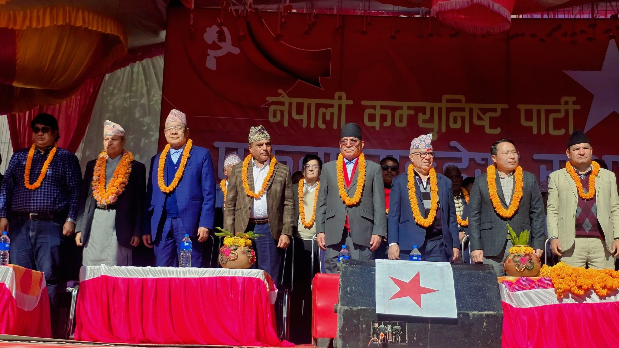 नेकपाको लमही जनसभा : एमाले र ओलीविरुद्ध खनिए नेता