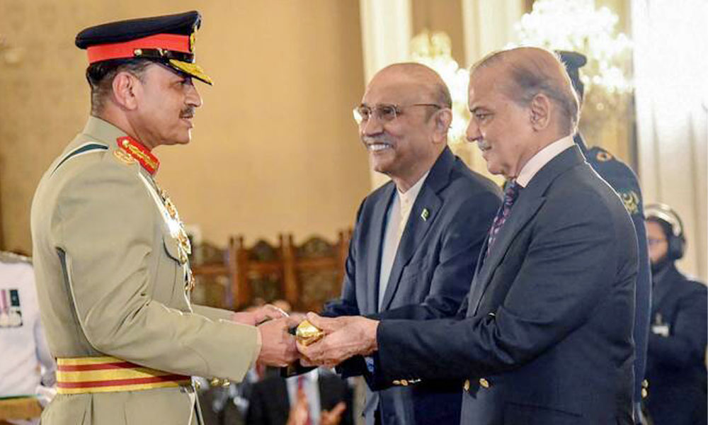 सर्वशक्तिमान सैन्य प्रमुखबारे पाकिस्तानले भन्यो- विधिको शासनको रक्षा गर्छौं