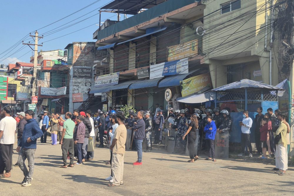 सिमरामा फेरि लगाइयो कर्फ्यू