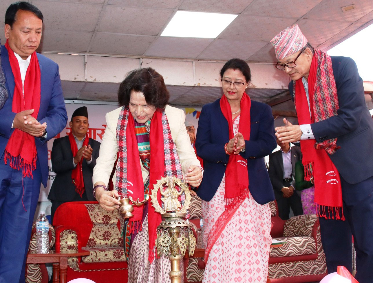 स्वास्थ्य बीमा कार्यक्रमका समस्याको तत्काल समाधान गरिन्छ : स्वास्थ्यमन्त्री गौतम