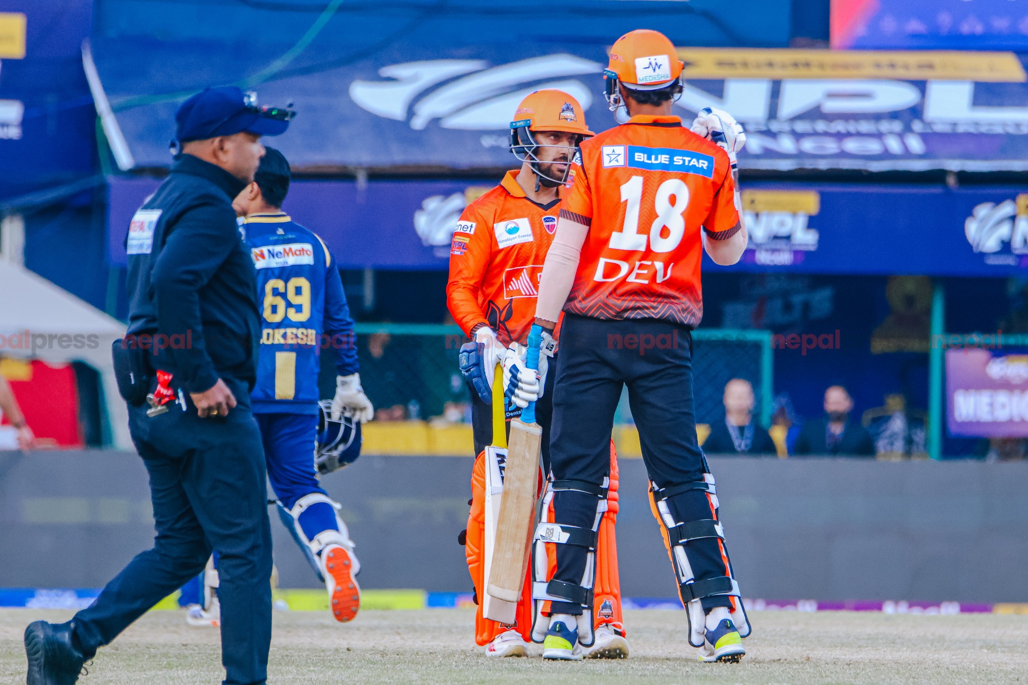 एनपीएल-२ : रविको अर्धशतकमा चितवनले विराटनगरलाई दियो १७५ रनको लक्ष्य