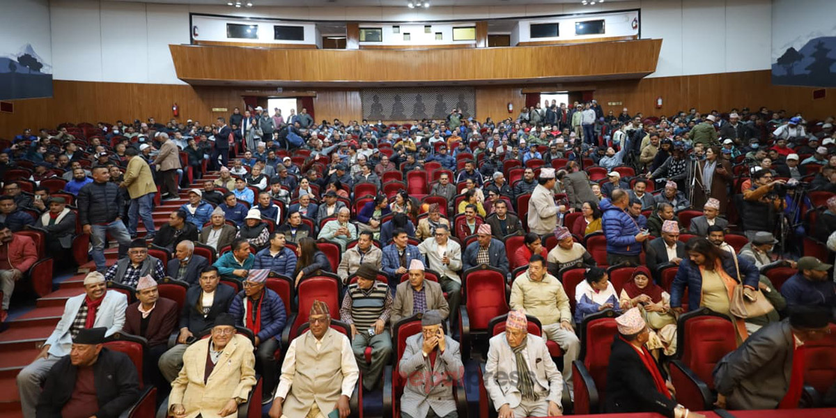 केन्द्रीय समितिलाई दबाब दिन राष्ट्रिय सभागृहमा कांग्रेस विशेष महाधिवेशन पक्षधरको भेला