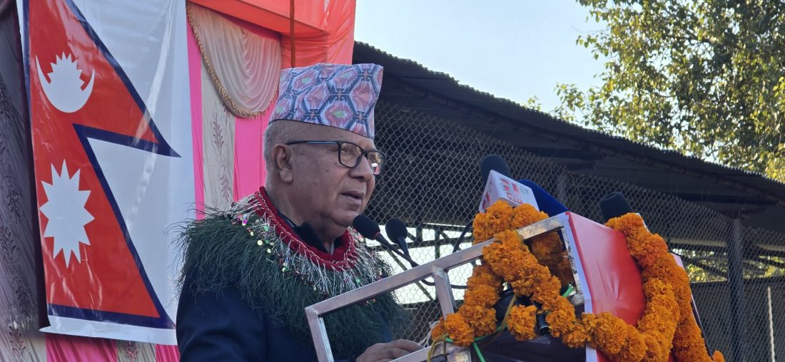 माधव नेपालको निर्देशन- म र प्रचण्ड प्रधानमन्त्री हुँदा गरेका राम्रा काम जनताको बीचमा लैजानुस्