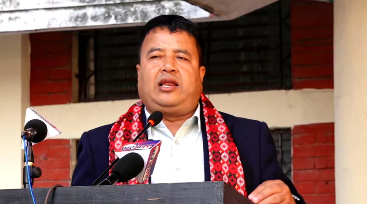 ओलीले बजेट हालेर बनाएको त्रिवि मैदानको कुलमानले उद्घाटन गरे : महेश बस्नेत