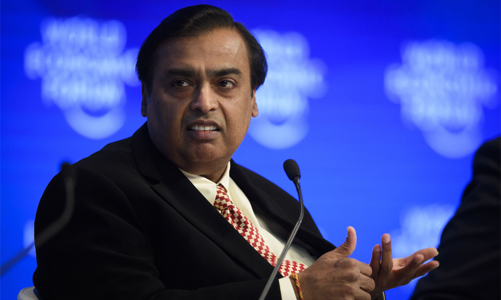 अम्बानीको छोराले सञ्चालन गरेको मेगा चिडियाखाना भान्तारा फेरि विवादमा