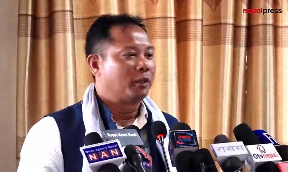 रेशम चौधरीको नागरिक उन्मुक्ति पार्टी नेपाल पार्टी दर्ता, साढे ११ बजे प्रमाणपत्र दिइँदै