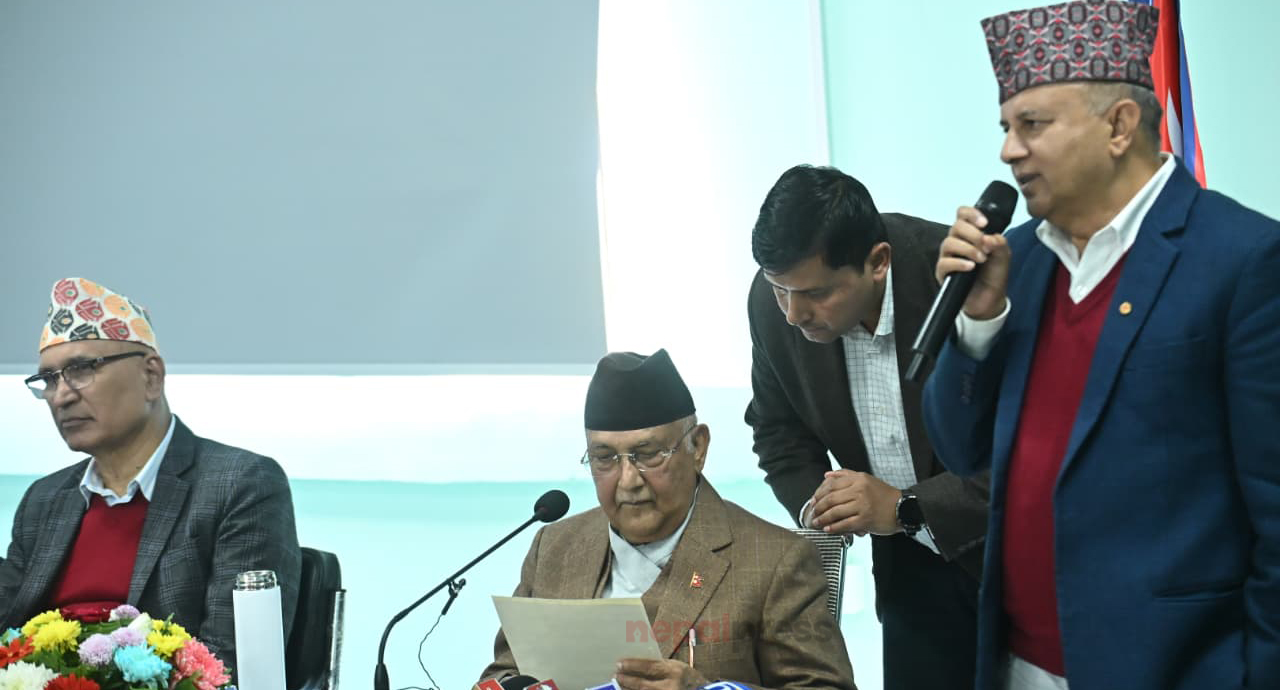 एमालेमा विधान संशोधनको बहस– केन्द्रीय कमिटीमा युवा क्लस्टर थप्ने, पदाधिकारी संख्या बढाउने !