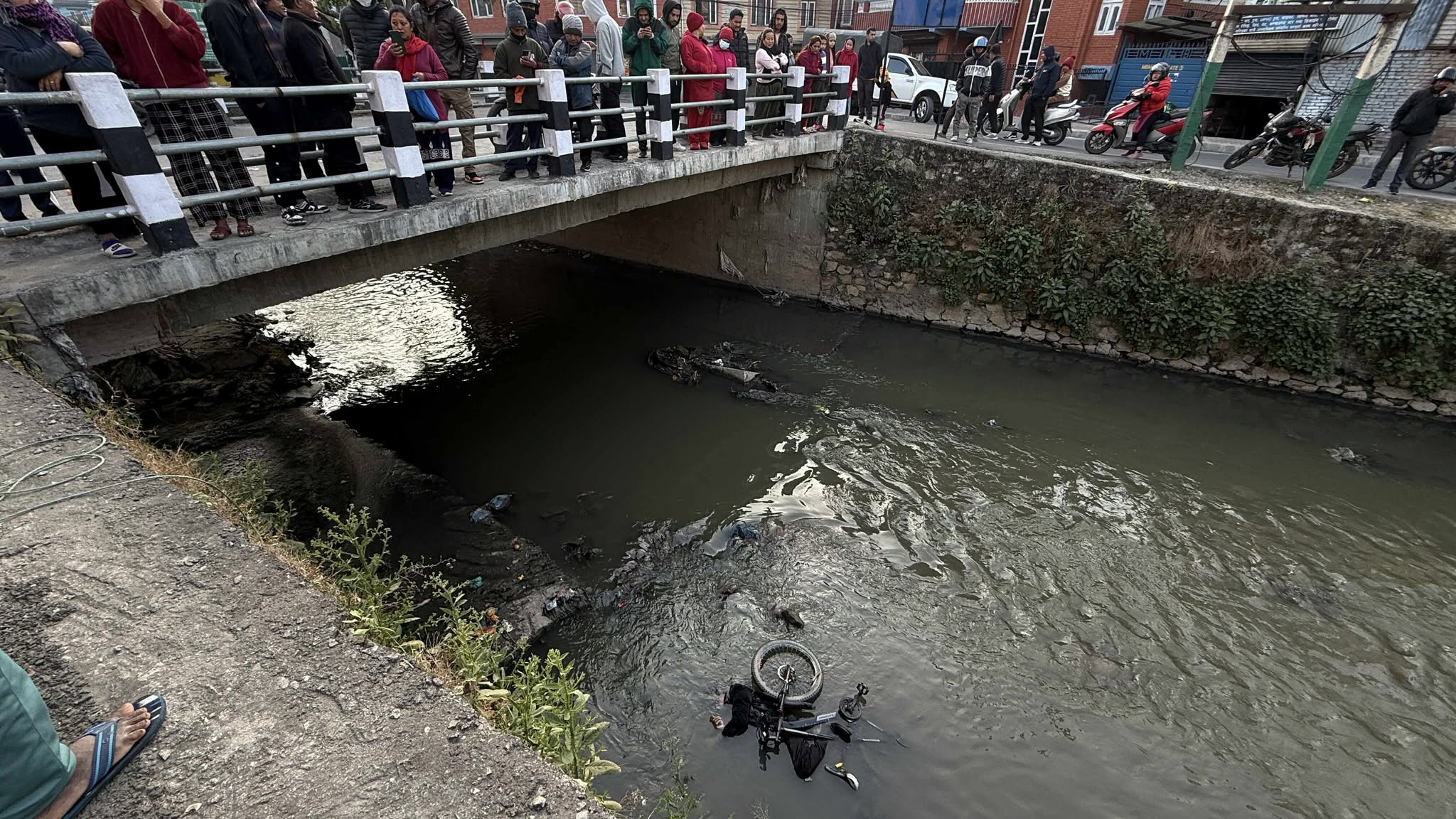 धोबीखोलामा पुरुष मृत भेटिए