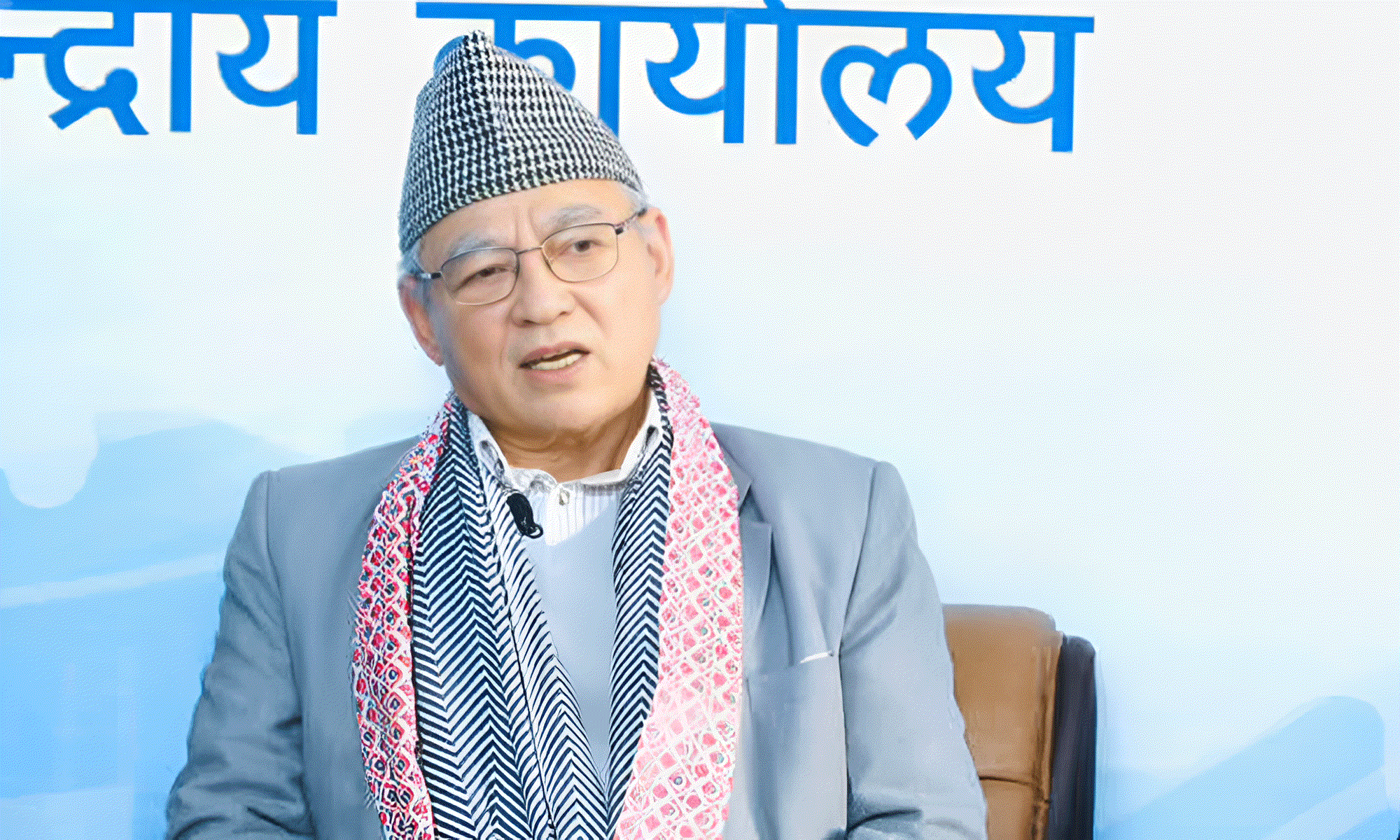 महाधिवेशनमा प्रतिस्पर्धातिर जाँदा पार्टी विघटनतिर जान्छ, एमालेमा ओलीको विकल्प छैन : बादल