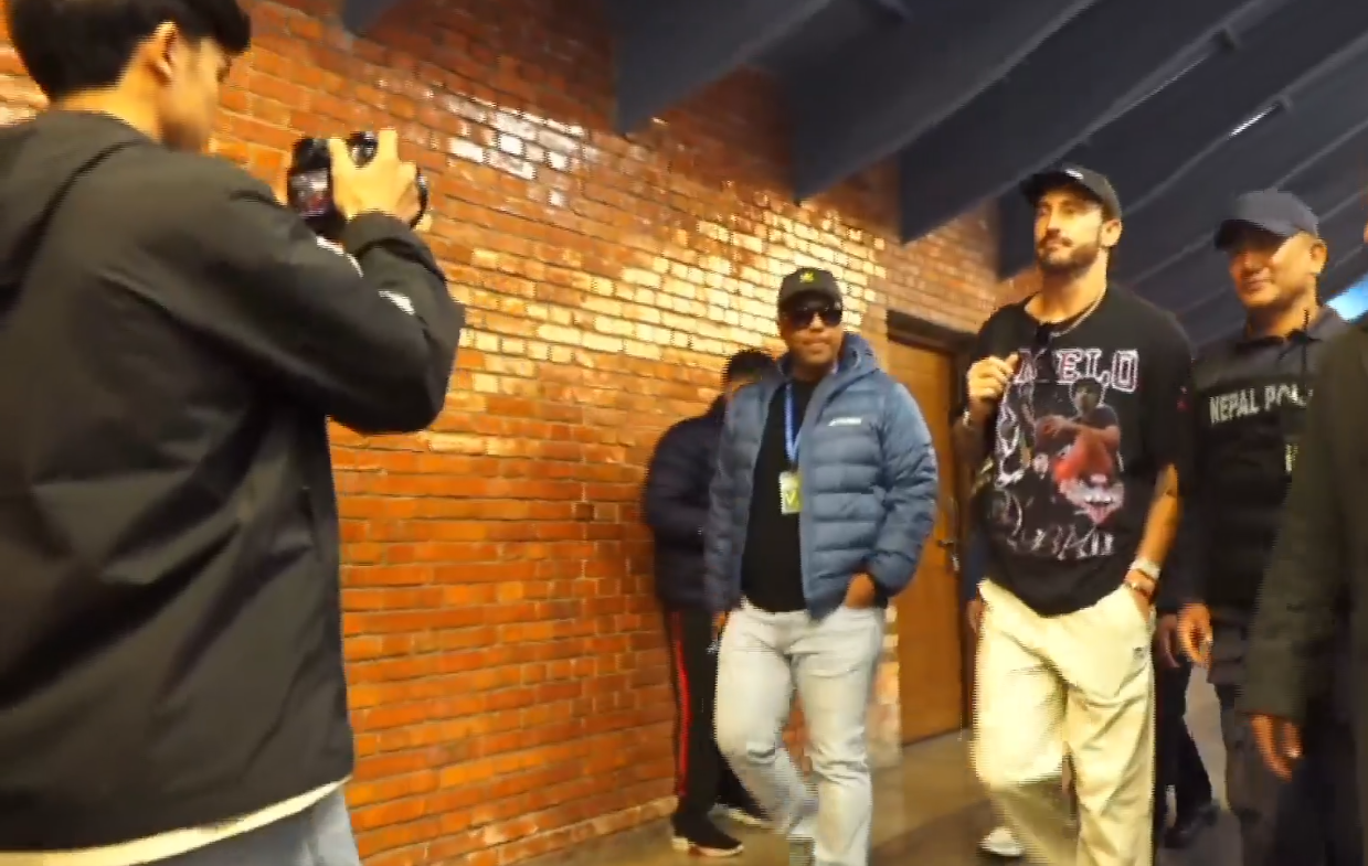 एनपीएल खेल्न काठमाडौं ओर्लिए फाफ डुप्लेसीस