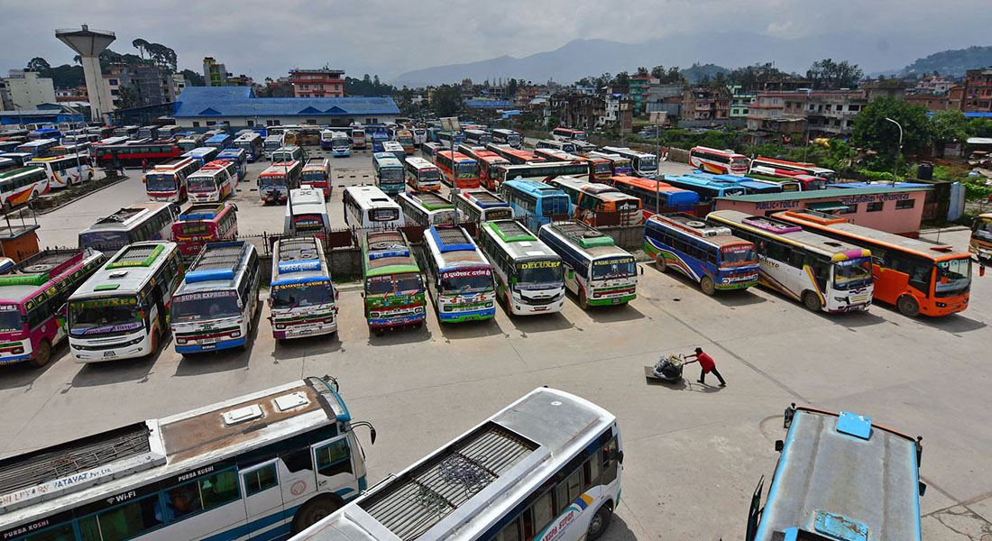 लामो दूरीका रात्रि तथा दिवा सेवाका गाडी बसपार्कबाट मात्रै छुट्ने