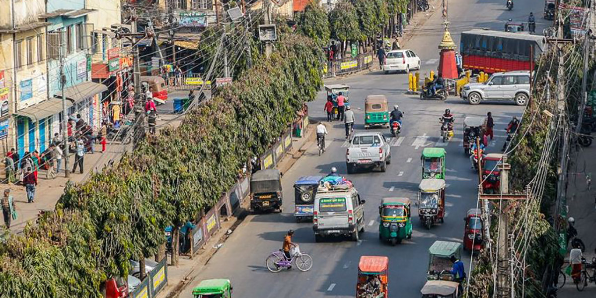हेटौँडामा सडक विस्तार तयारी अन्तिम चरणमा- भोलिदेखि डोजर चलाइने